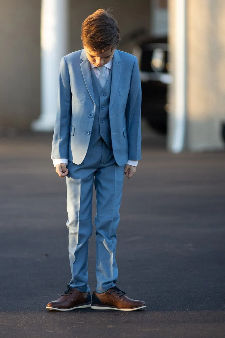 "Leo" Kids Light Blue 5-Piece Suit - Image 4